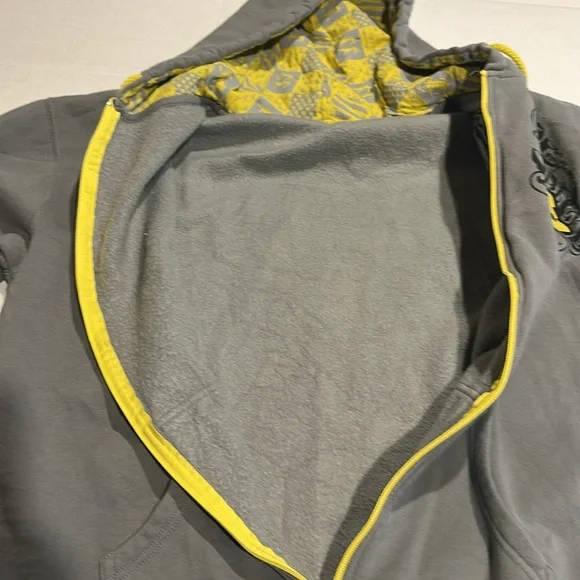 Universal Studios Harry Potter Gray Yellow black Hufflepuff Hoodie zipper packet - Picture 12 of 12